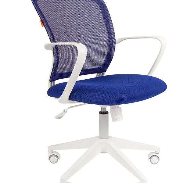 Кресло CHAIRMAN 698 white